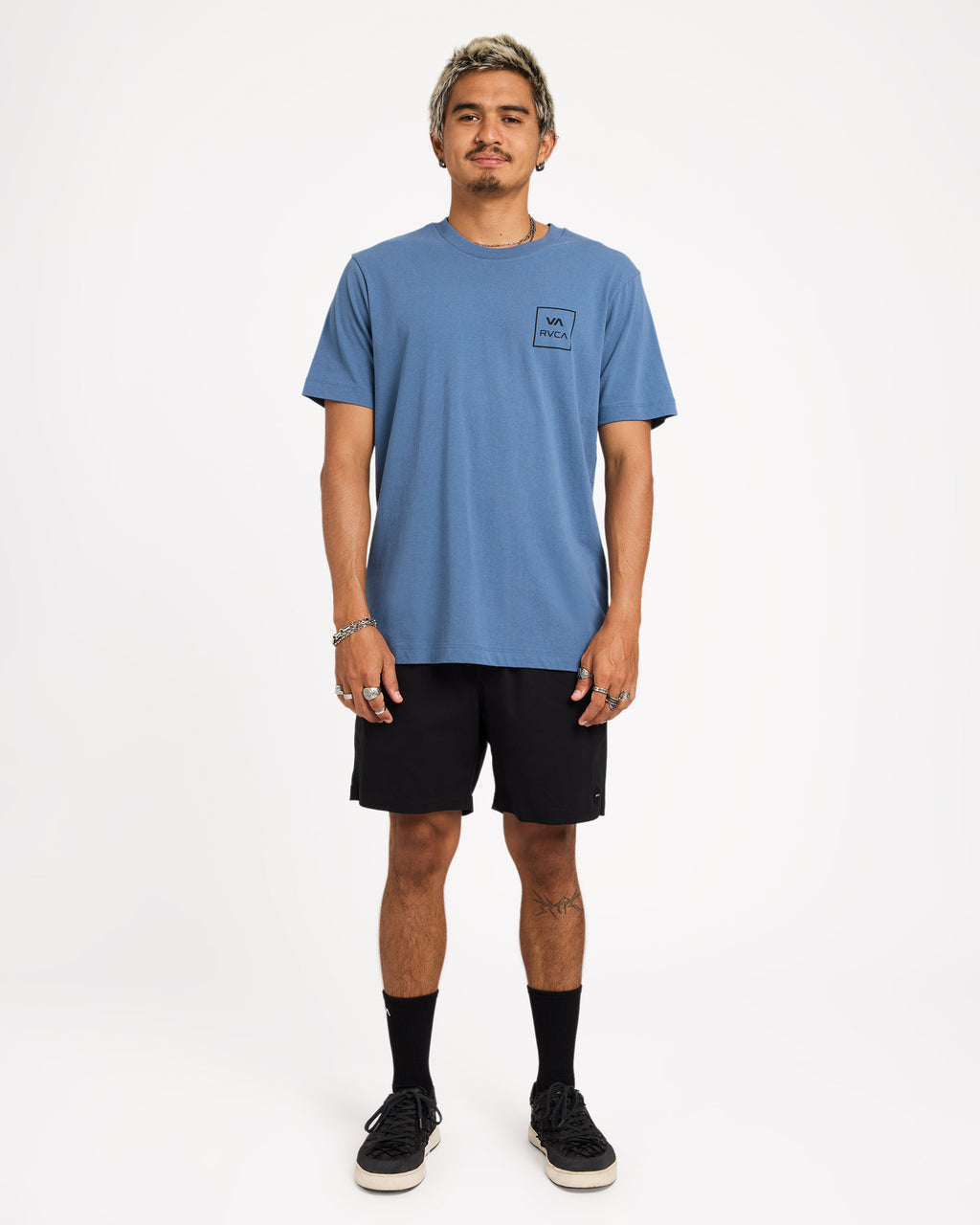 uvyzt01009_rvca_vny_frt9
