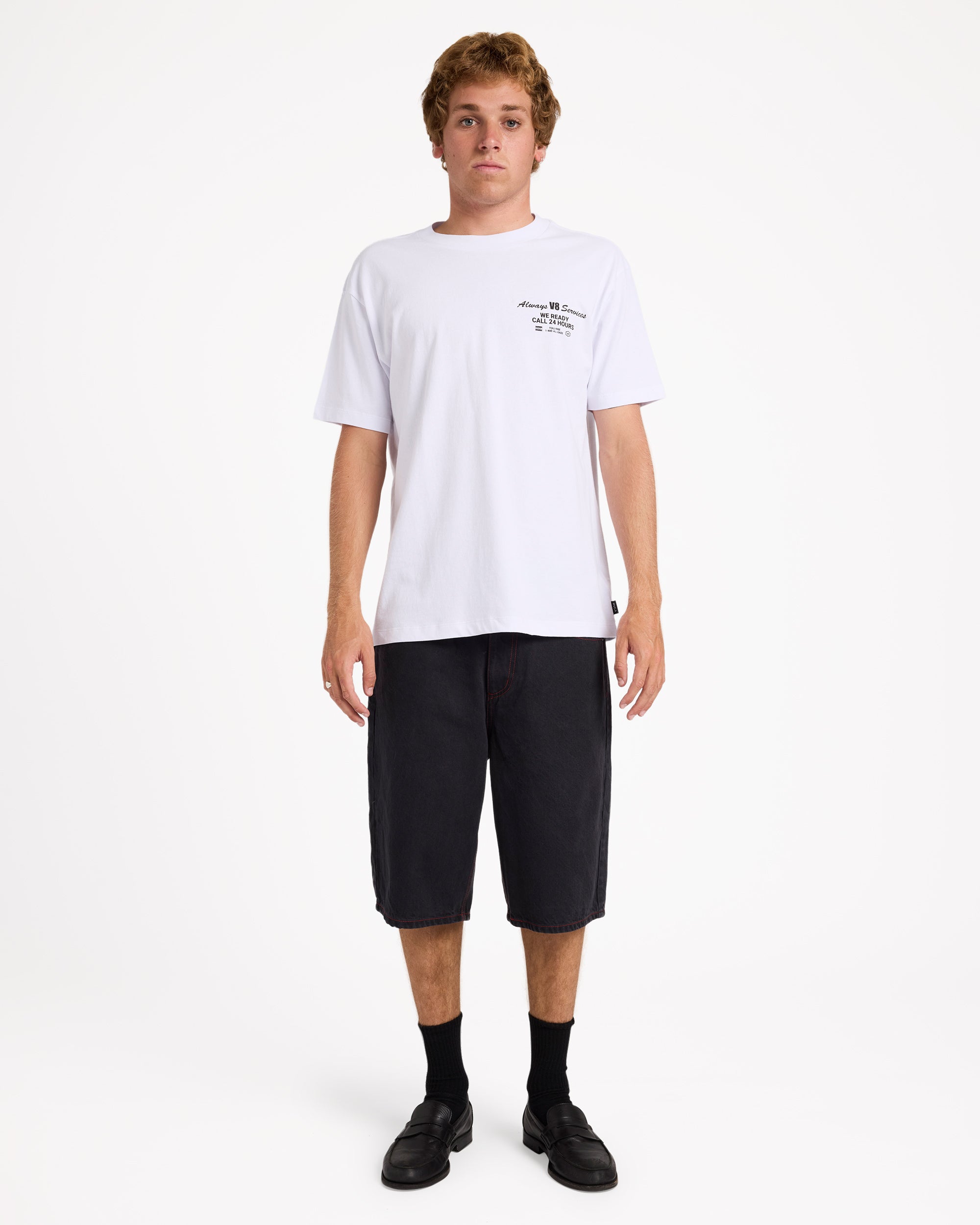uvyzt01011_rvca_whti_frt9