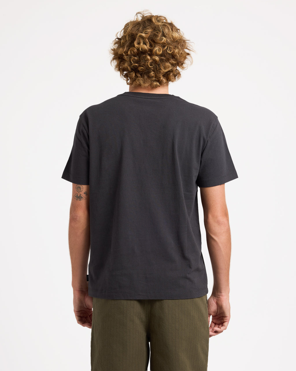 uvyzt01015_rvca_ptk_bck1