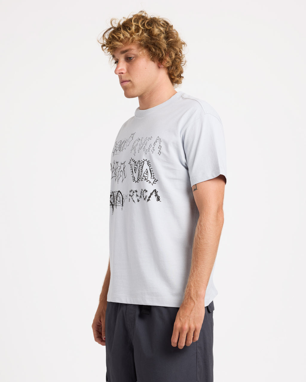 uvyzt01016_rvca_bez0_sd1
