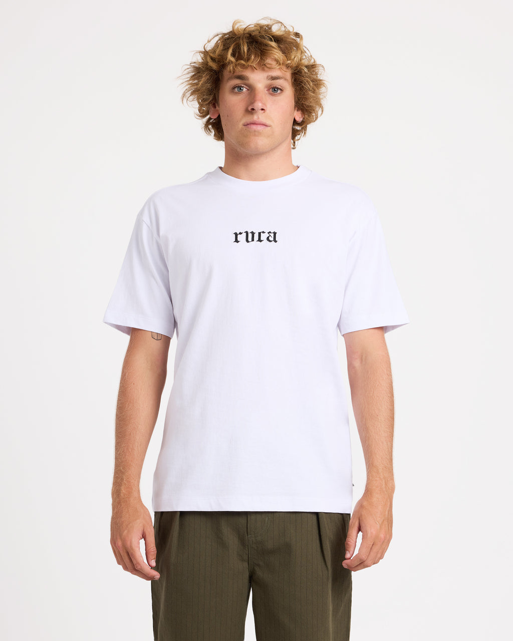 uvyzt01029_rvca_whti_frt1