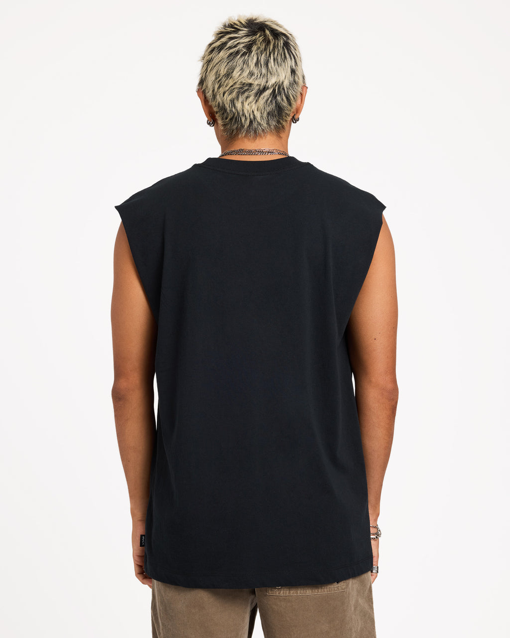 uvyzt01036_rvca_rvb_bck1