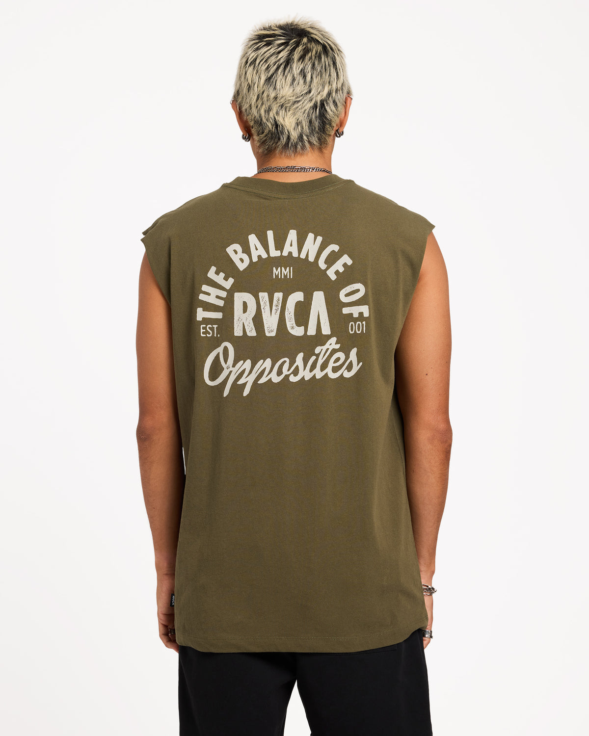 uvyzt01038_rvca_fat_bck1