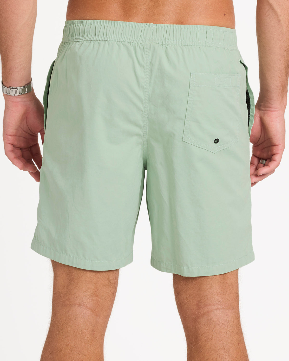 uzybs03000_vonzipper_frg_bck6