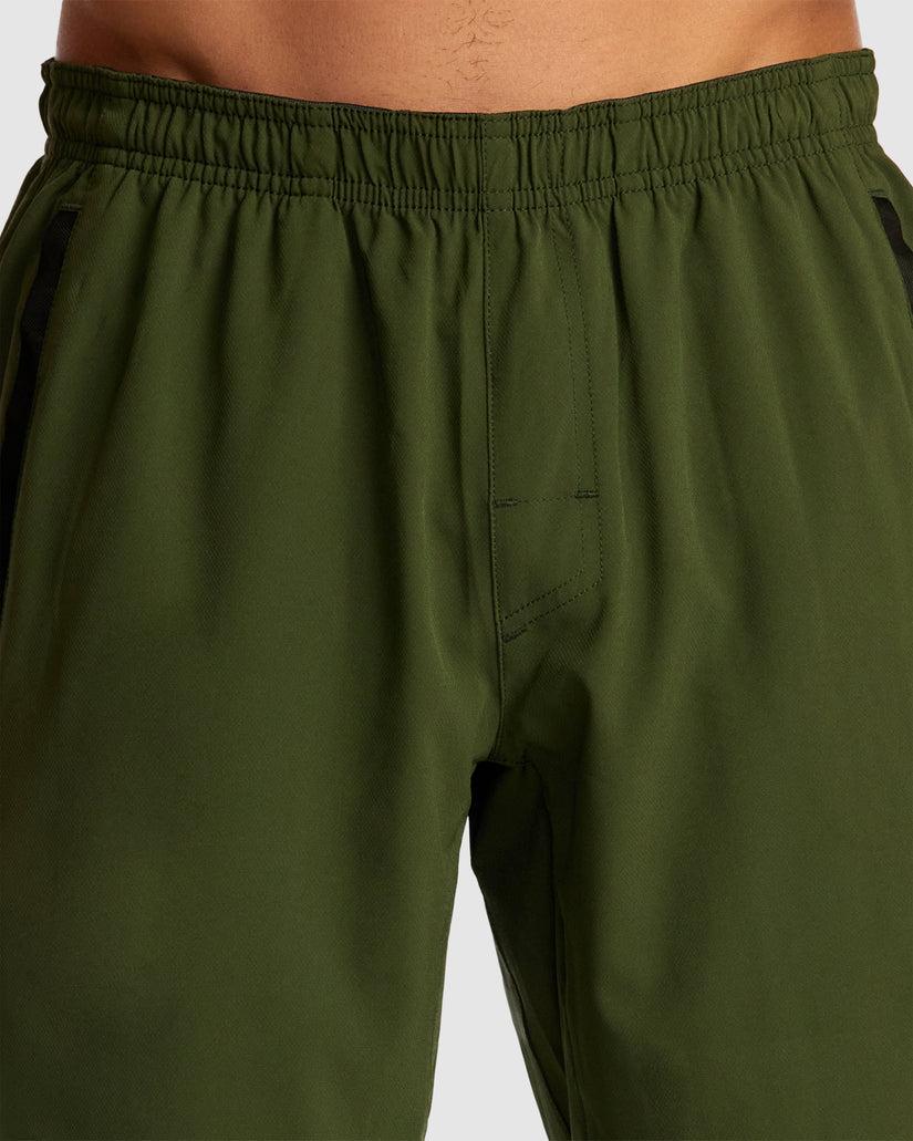 Mens Yogger Stretch 17" Walkshorts