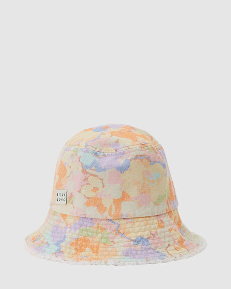 SUNS OUT HAT