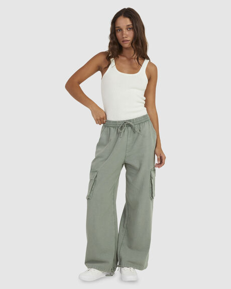 WOMENS DAY TRIPPIN CARGO TROUSERS