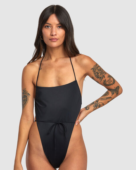 SOLID SWENDDAL ONE-PIECE SWIMSUIT